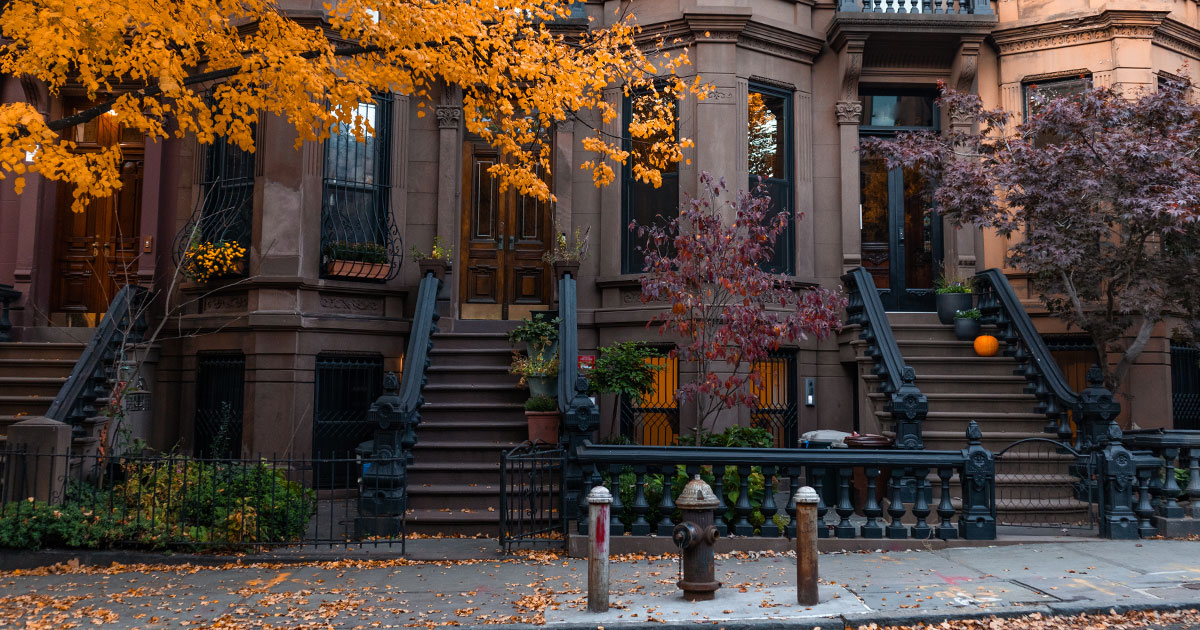 Historic NYC brownstone homes that may contain lead-based paint